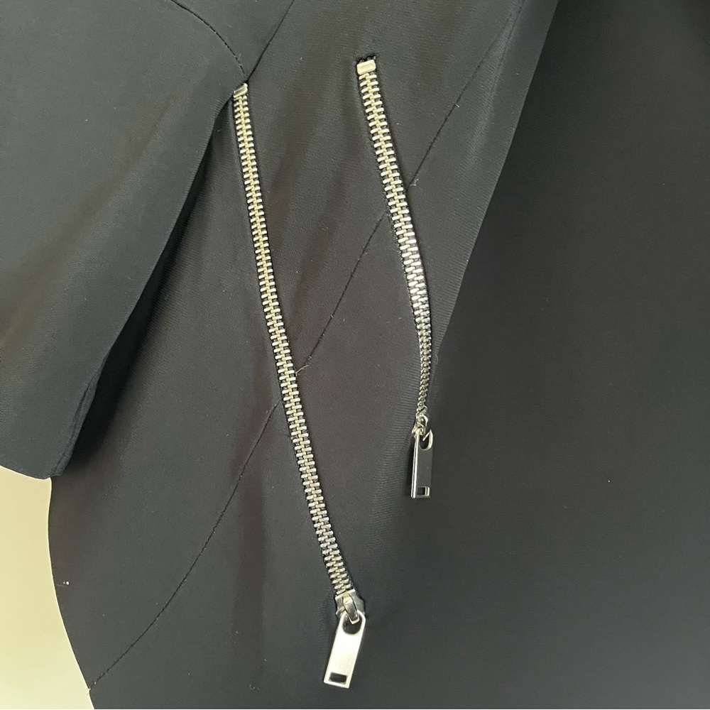 LIKE NEW Zara Polish Black Drappy Blazer with Silver Hardware - Picture 5 of 6